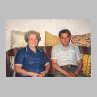 104-1107 Helmut Kloss aus Stobingen mit seiner Frau im Jahr 1995..jpg